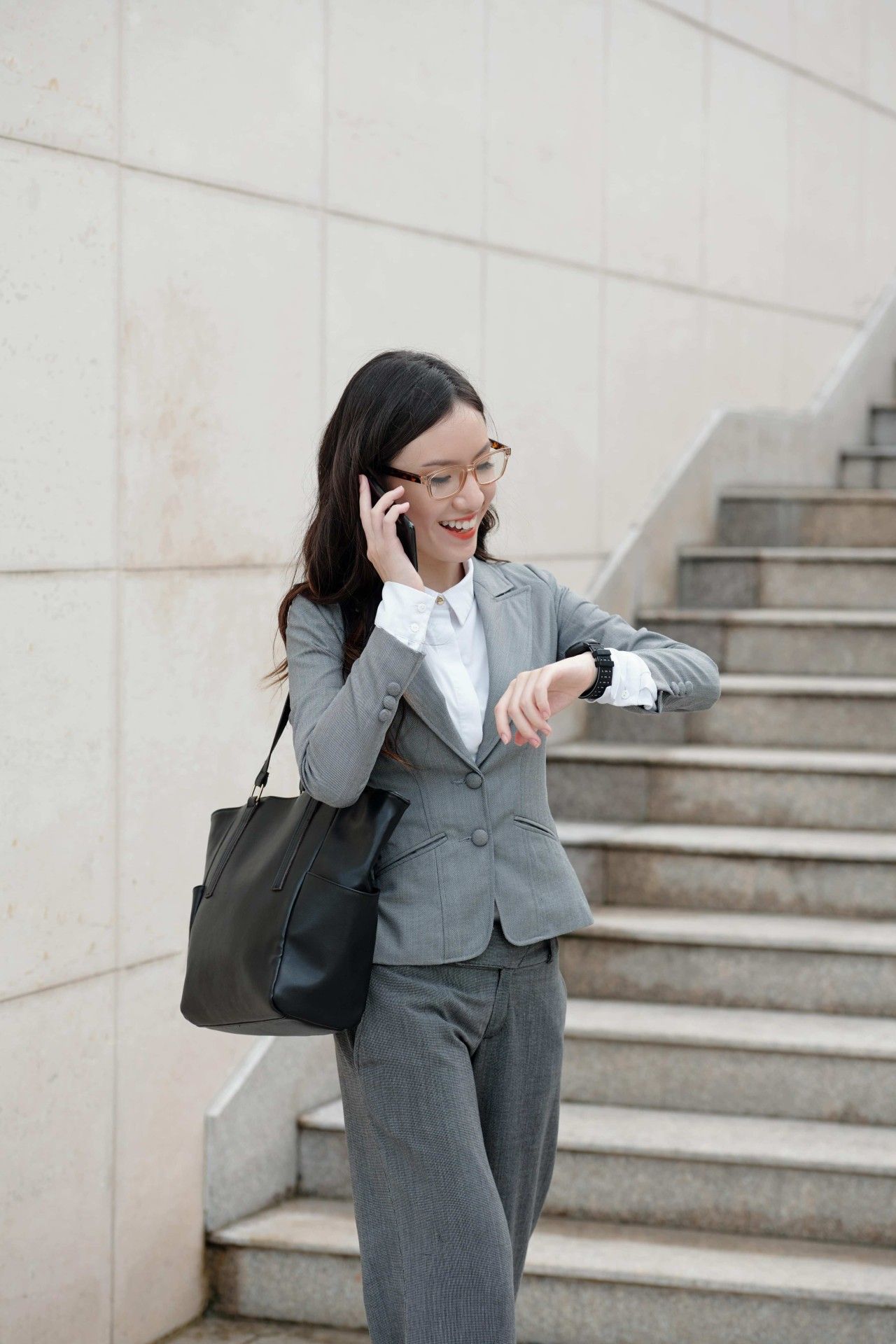 Excited Businesswoman Talking Phone Min Min